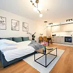 Appartement Brand New - Sea View - Balcony - Parking In Garage Tallinn