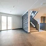 Appartamento Brand New - Sea View - Balcony - Parking In Garage