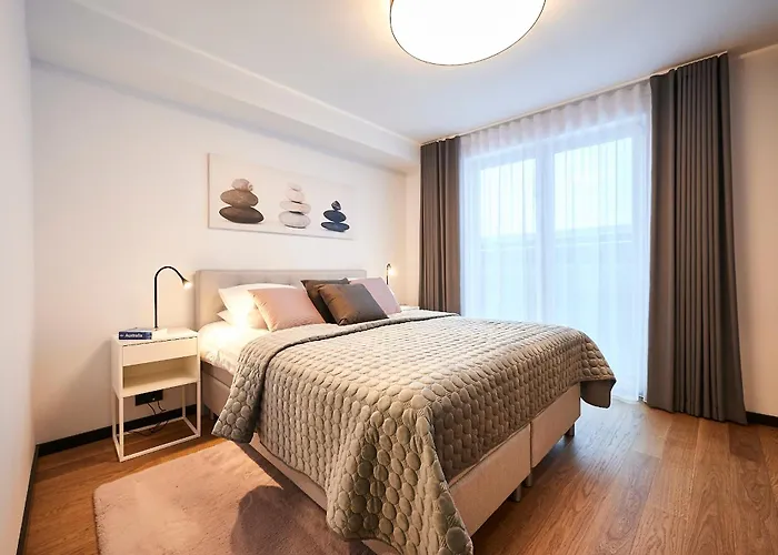 Brand New - Sea View - Balcony - Parking In Garage 아파트 탈린