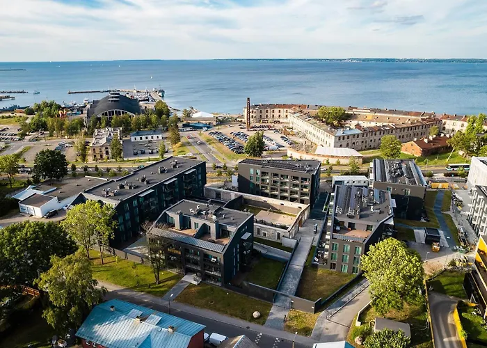 Brand New - Sea View - Balcony - Parking In Garage Apartament Tallin