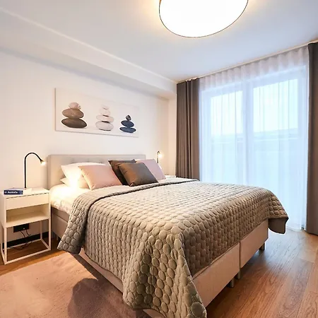 Brand New - Sea View - Balcony - Parking In Garage Апартаменти Таллінн
